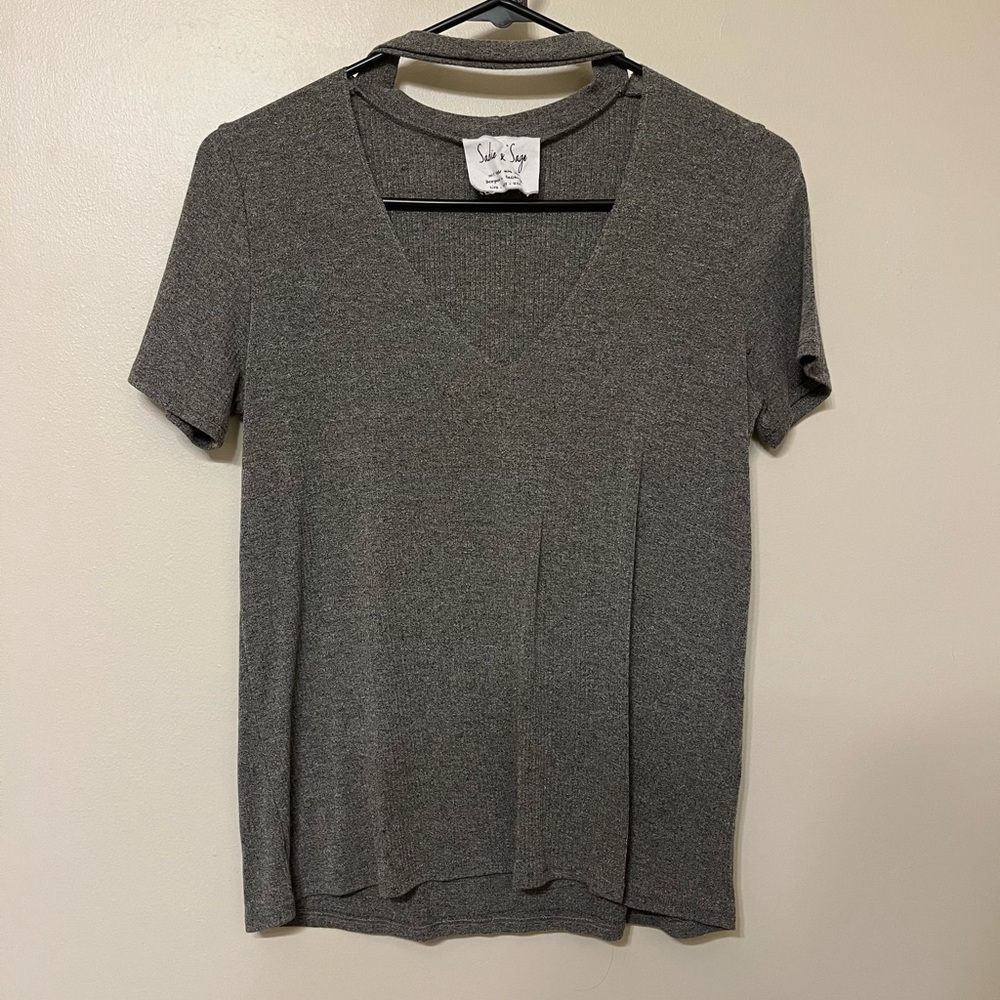 Sadie & Sage Deep V Neck Grey Short Sleeve Peek-a-Boo T-Shirt